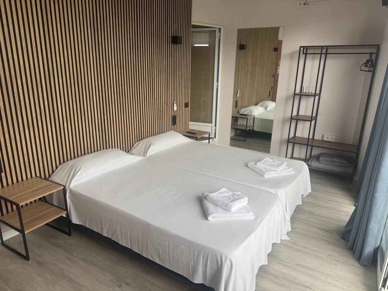 Colibri Hotell Calella Rom bilde